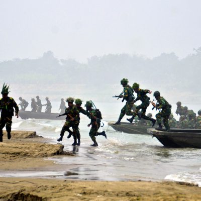 ছেলে বেলা