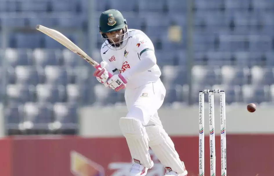 মুশফিকের শততম টেস্টে শতরানের অপেক্ষায় পুরো দেশ
